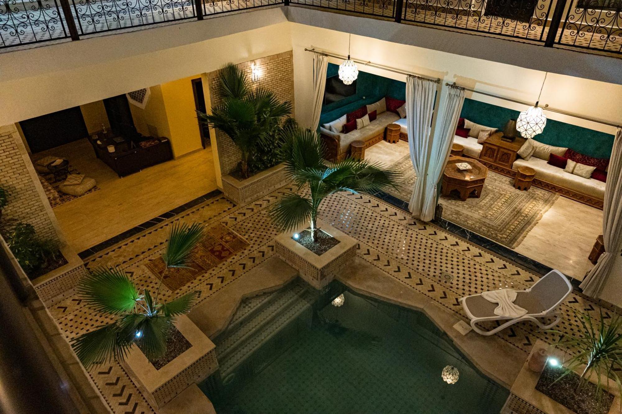 Riad Tonaroz Marrakesh Bagian luar foto