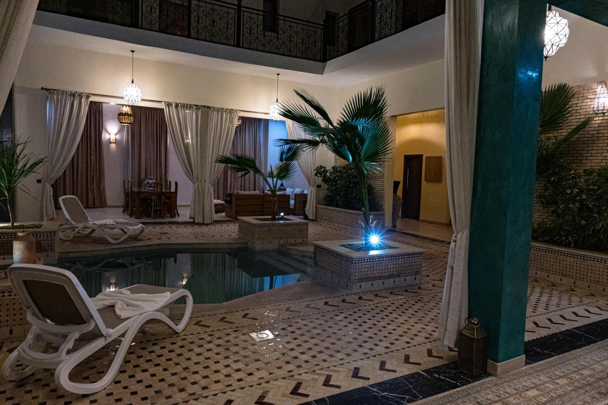 Riad Tonaroz Marrakesh Bagian luar foto