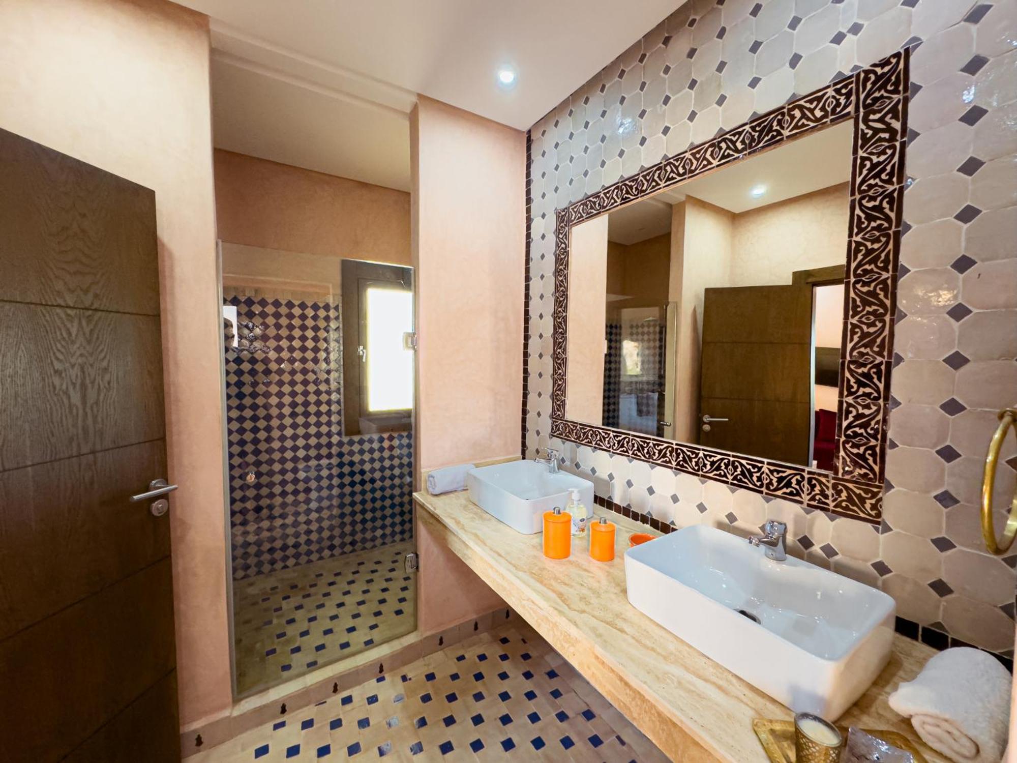 Riad Tonaroz Marrakesh Bagian luar foto