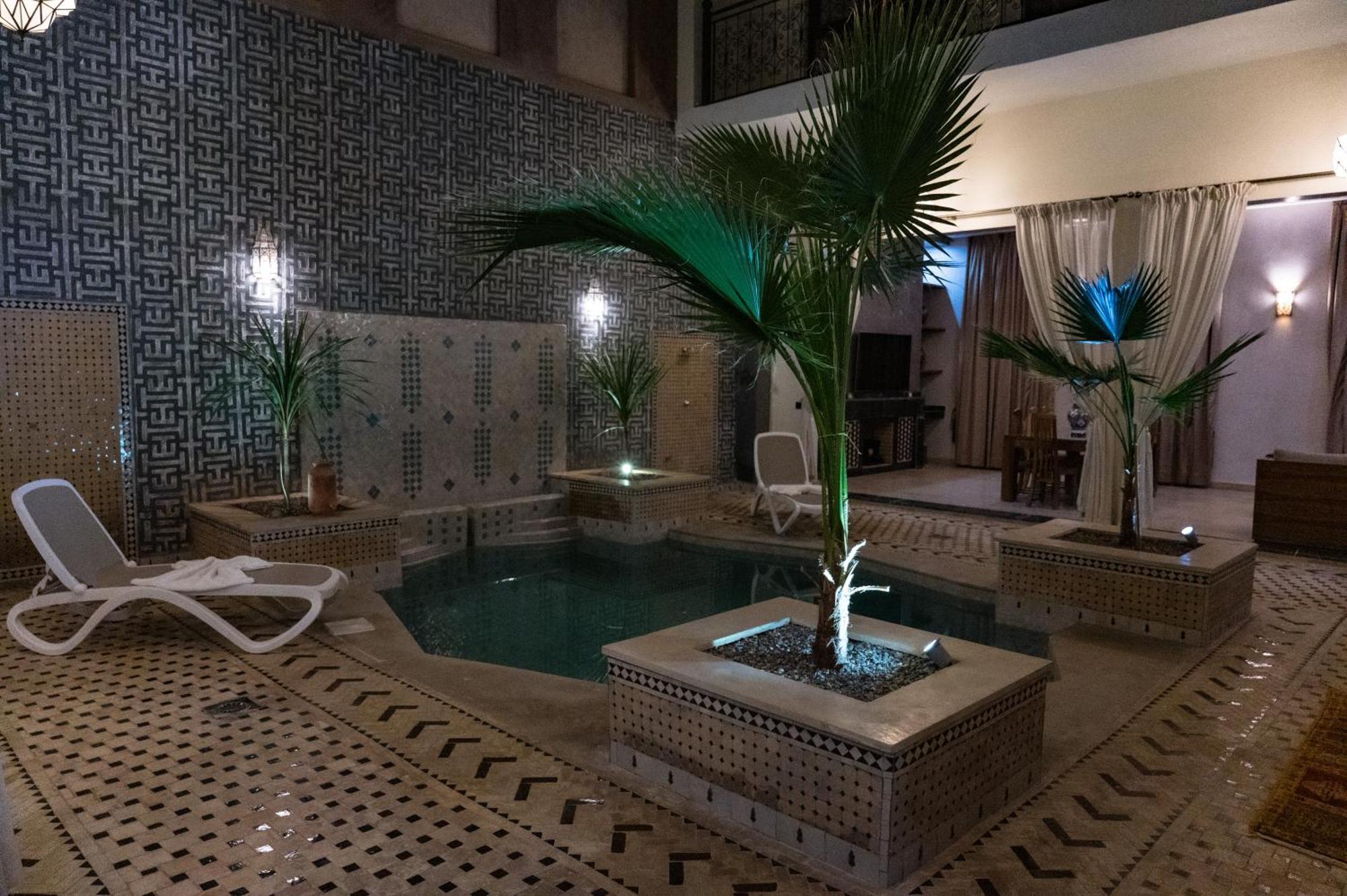 Riad Tonaroz Marrakesh Bagian luar foto