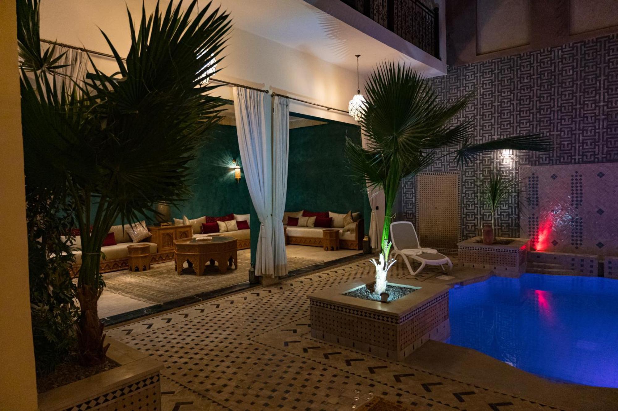 Riad Tonaroz Marrakesh Bagian luar foto